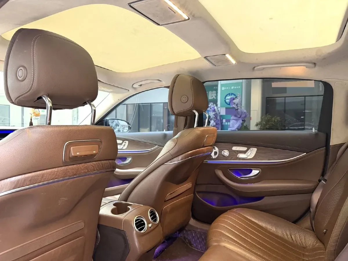 2020 Mercedes-Benz E Class 2.0T 258HP L4 9AT,autocango,china used car exporter,china ev exporter,chinese used car exporter,chinese used ev exporter