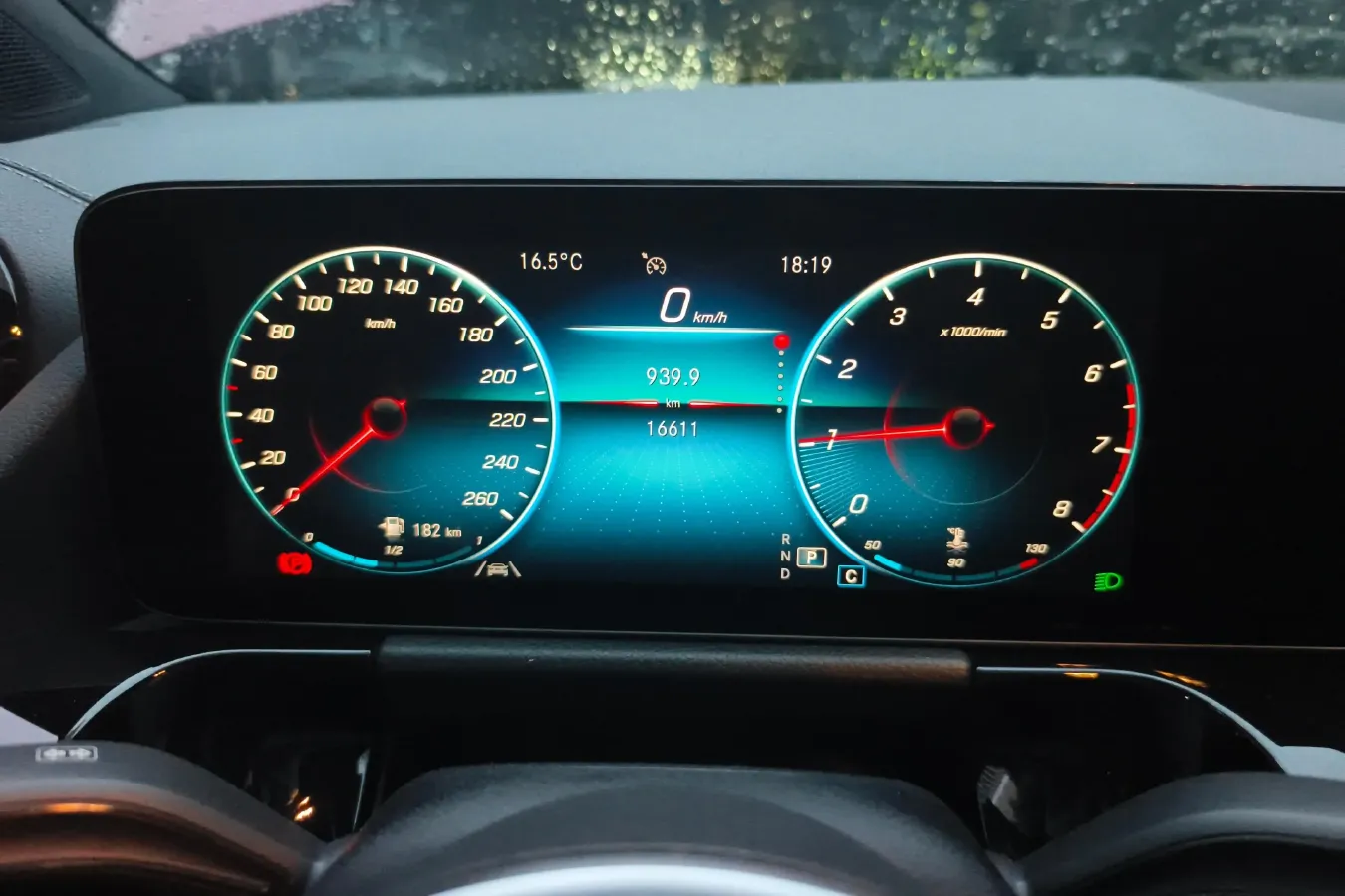 2022 Mercedes-Benz GLA Class 1.3T 163HP L4 7DCT,autocango,china used car exporter,china ev exporter,chinese used car exporter,chinese used ev exporter