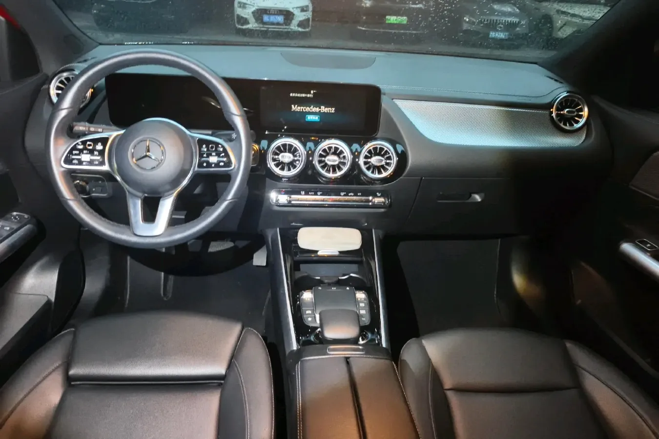 2022 Mercedes-Benz GLA Class 1.3T 163HP L4 7DCT,autocango,china used car exporter,china ev exporter,chinese used car exporter,chinese used ev exporter