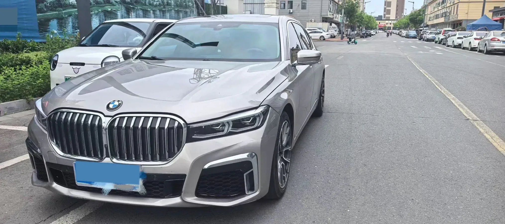 2019 BMW 7 Series 2.0T 265HP L4 8AT,autocango,china used car exporter,china ev exporter,chinese used car exporter,chinese used ev exporter