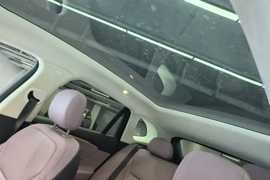 2025 HongQi TianGong 06 BEV,autocango,china used car exporter,china ev exporter,chinese used car exporter,chinese used ev exporter