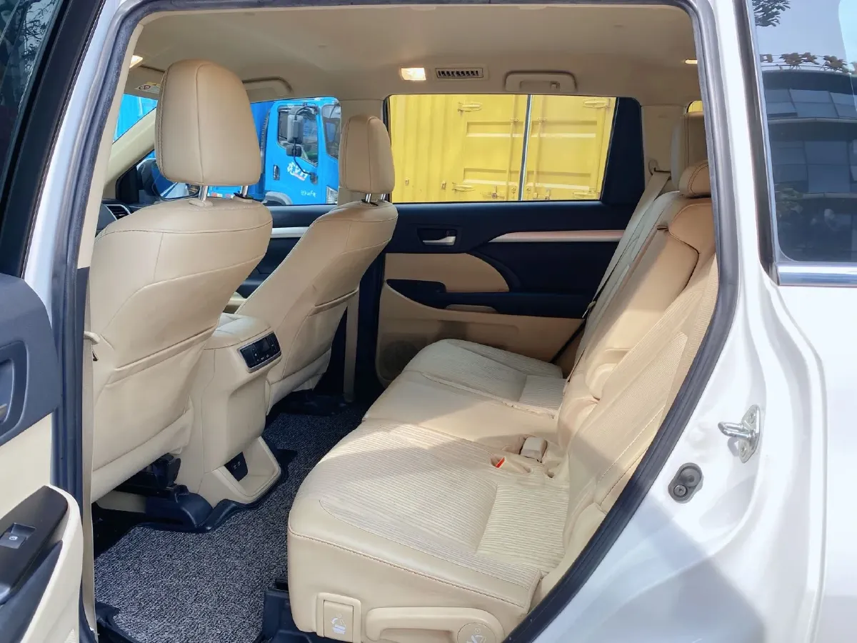 2019 Mazda CX-8 2.5L 192HP L4 6AT,autocango,china used car exporter,china ev exporter,chinese used car exporter,chinese used ev exporter