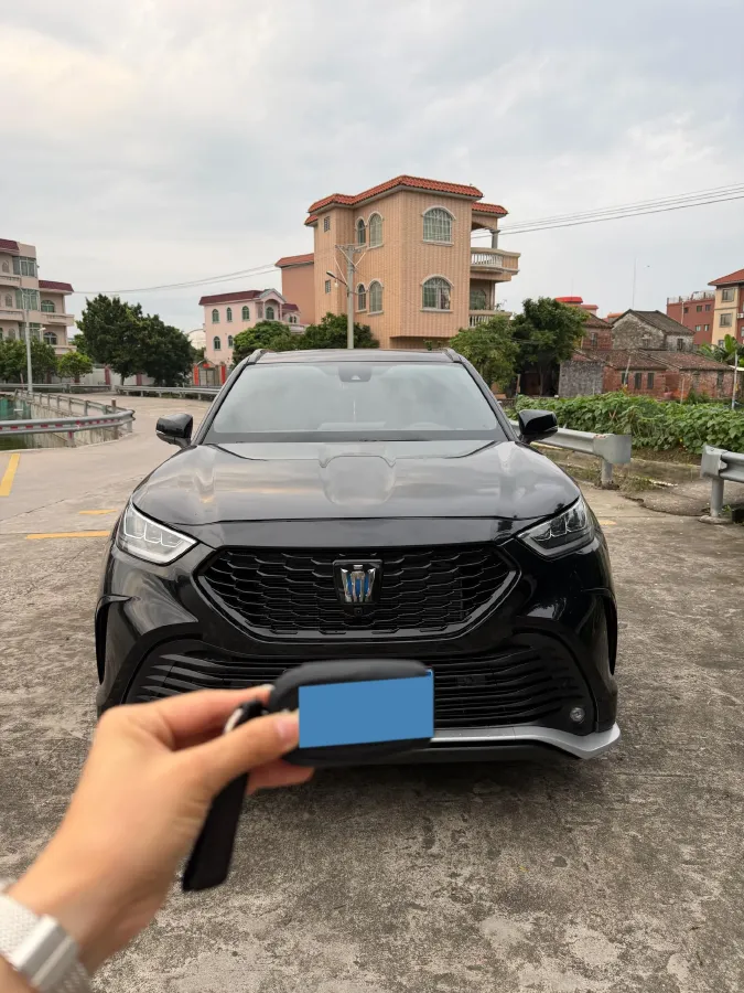 2021 Toyota Crown Kluger 2.5L 192HP L4 E-CVT Hybrid,autocango,china used car exporter,china ev exporter,chinese used car exporter,chinese used ev exporter