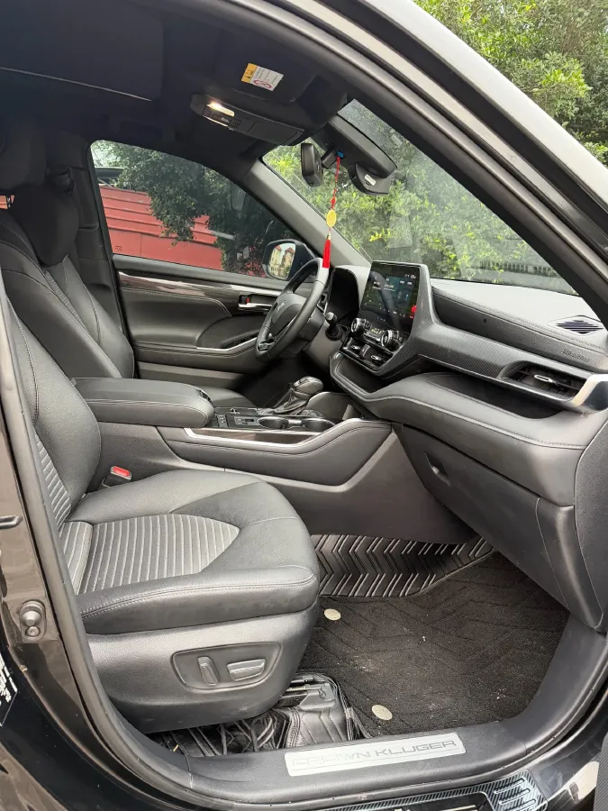 2021 Toyota Crown Kluger 2.5L 192HP L4 E-CVT Hybrid,autocango,china used car exporter,china ev exporter,chinese used car exporter,chinese used ev exporter