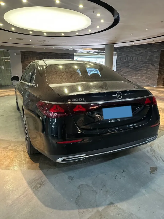 2024 Mercedes-Benz E Class 2.0T 258HP L4 9AT,autocango,china used car exporter,china ev exporter,chinese used car exporter,chinese used ev exporter