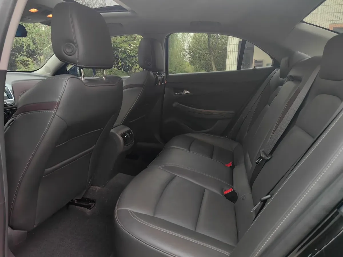 2018 Chevrolet Malibu 1.5T 170HP L4 6AT,autocango,china used car exporter,china ev exporter,chinese used car exporter,chinese used ev exporter