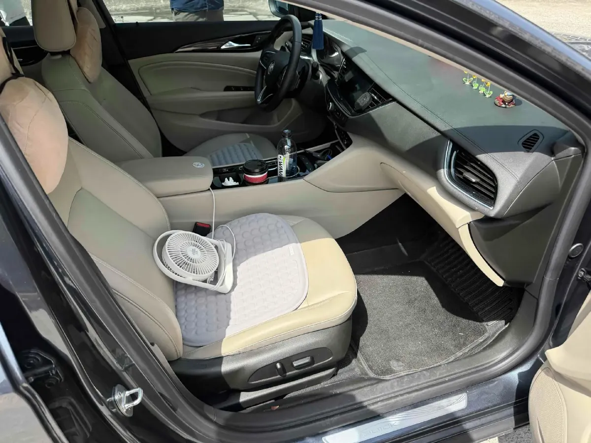 2020 Buick Regal 1.5T 169HP L4 9AT,autocango,china used car exporter,china ev exporter,chinese used car exporter,chinese used ev exporter