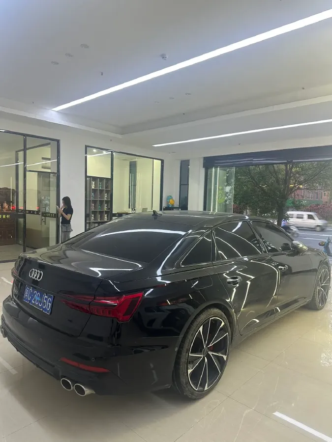 2020 Audi A6L 3.0T 340HP V6 7DCT,autocango,china used car exporter,china ev exporter,chinese used car exporter,chinese used ev exporter