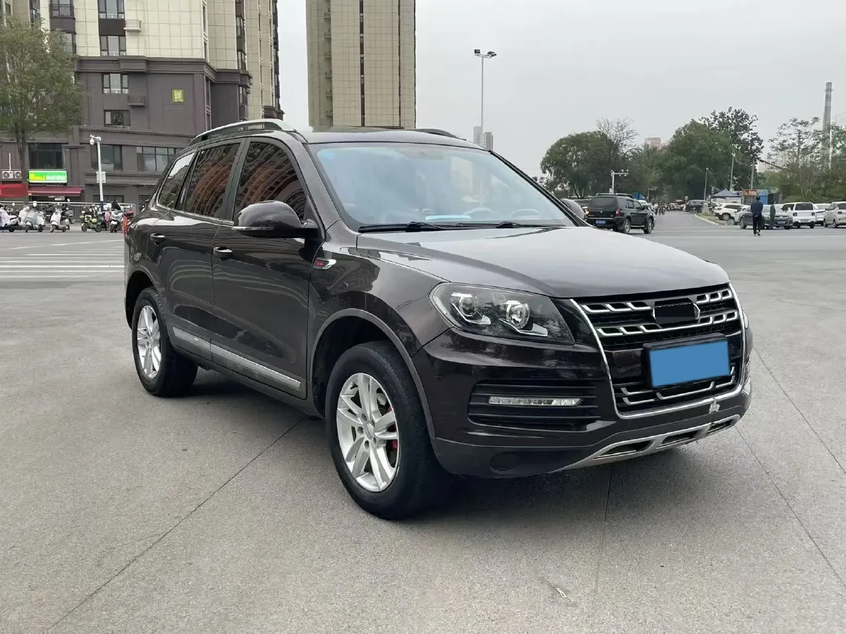 2017 Yema T70 1.5T 156HP L4 5MT,autocango,china used car exporter,china ev exporter,chinese used car exporter,chinese used ev exporter