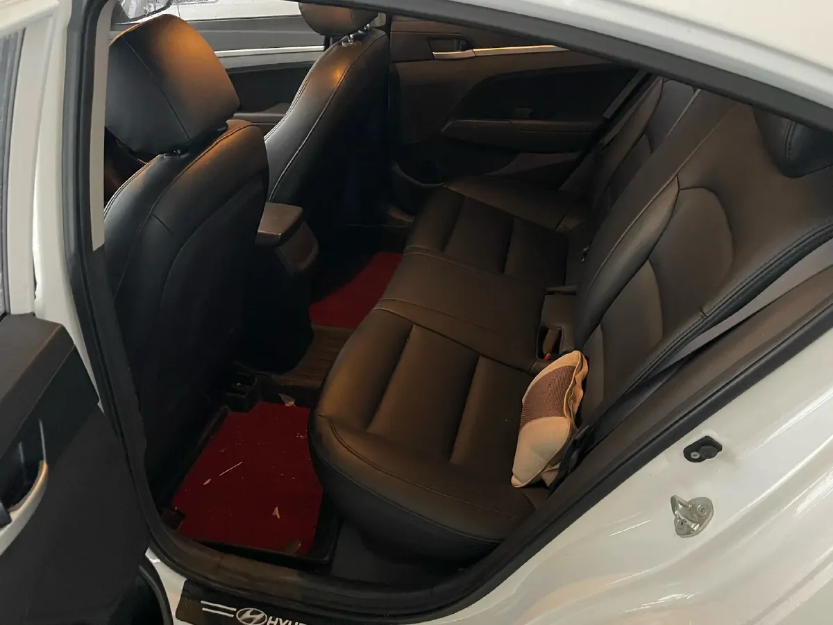 2016 Hyundai Elantra 1.6L 130HP L4 6AT,autocango,china used car exporter,china ev exporter,chinese used car exporter,chinese used ev exporter