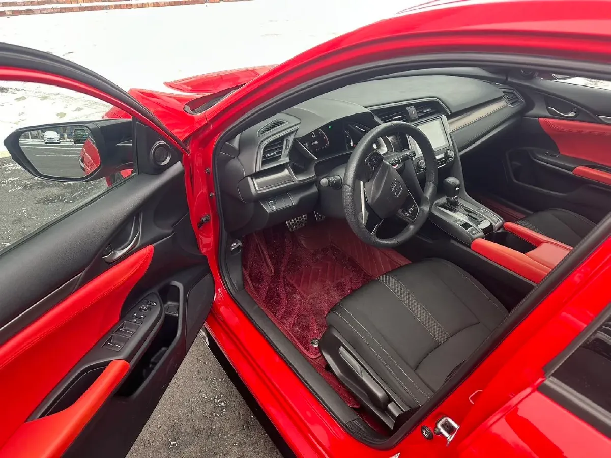 2021 Honda Civic 1.5T 177HP L4 CVT,autocango,china used car exporter,china ev exporter,chinese used car exporter,chinese used ev exporter