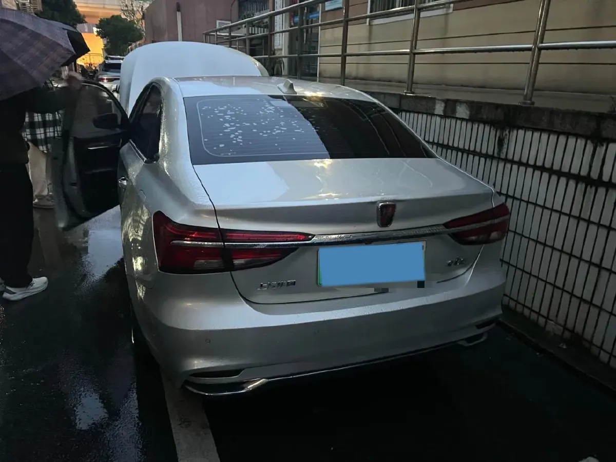 2017 Roewe i6 1.0T 125HP L3 2AT PHEV,autocango,china used car exporter,china ev exporter,chinese used car exporter,chinese used ev exporter