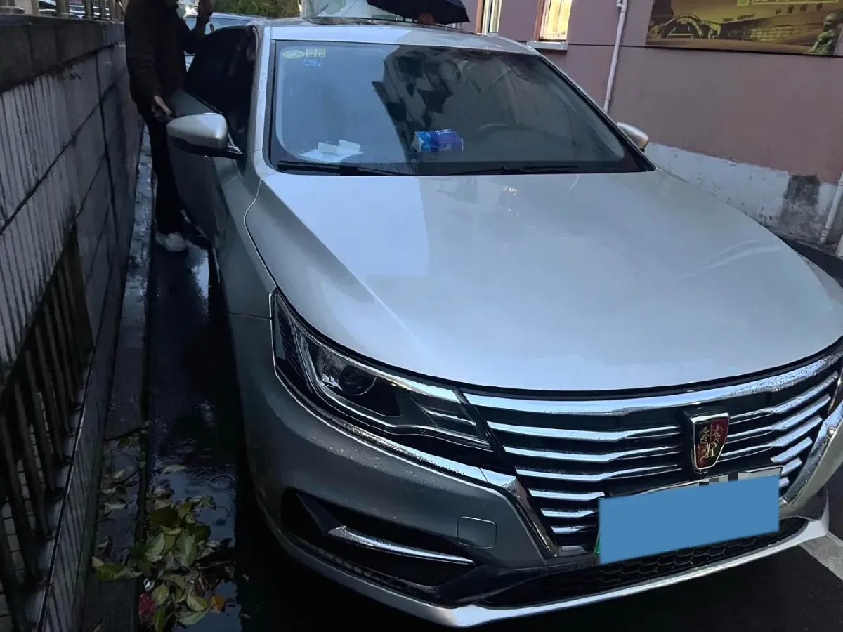 2017 Roewe i6 1.0T 125HP L3 2AT PHEV,autocango,china used car exporter,china ev exporter,chinese used car exporter,chinese used ev exporter