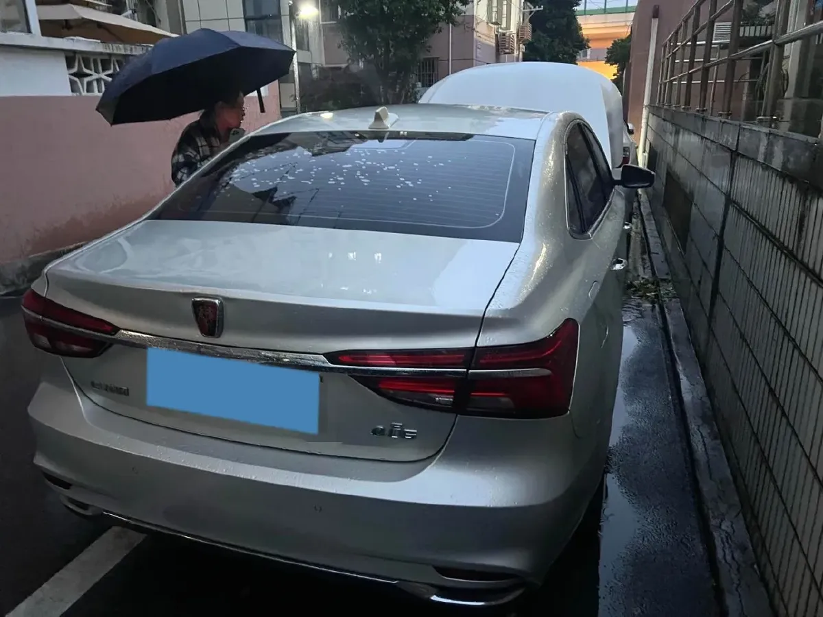 2017 Roewe i6 1.0T 125HP L3 2AT PHEV,autocango,china used car exporter,china ev exporter,chinese used car exporter,chinese used ev exporter