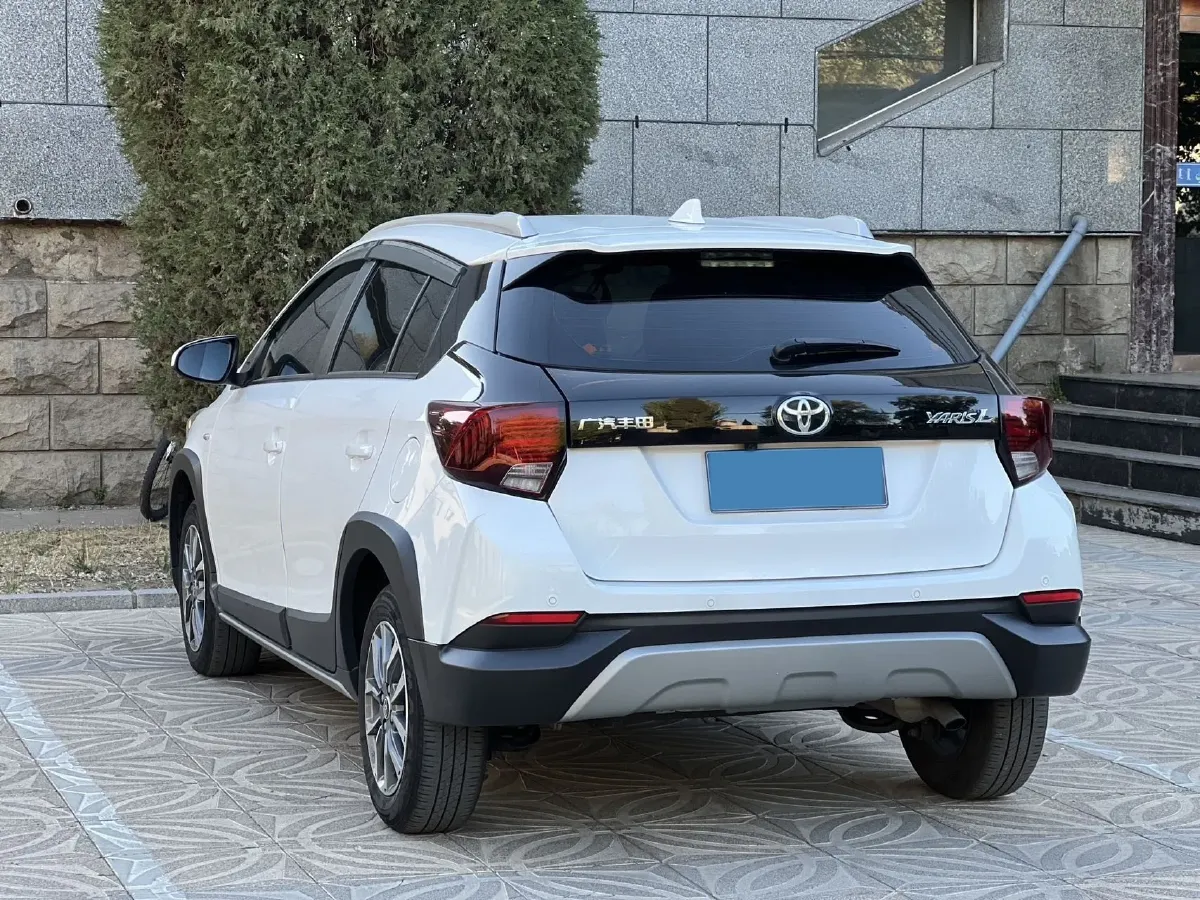 2022 Toyota Yaris L 1.5L 112HP L4 CVT,autocango,china used car exporter,china ev exporter,chinese used car exporter,chinese used ev exporter