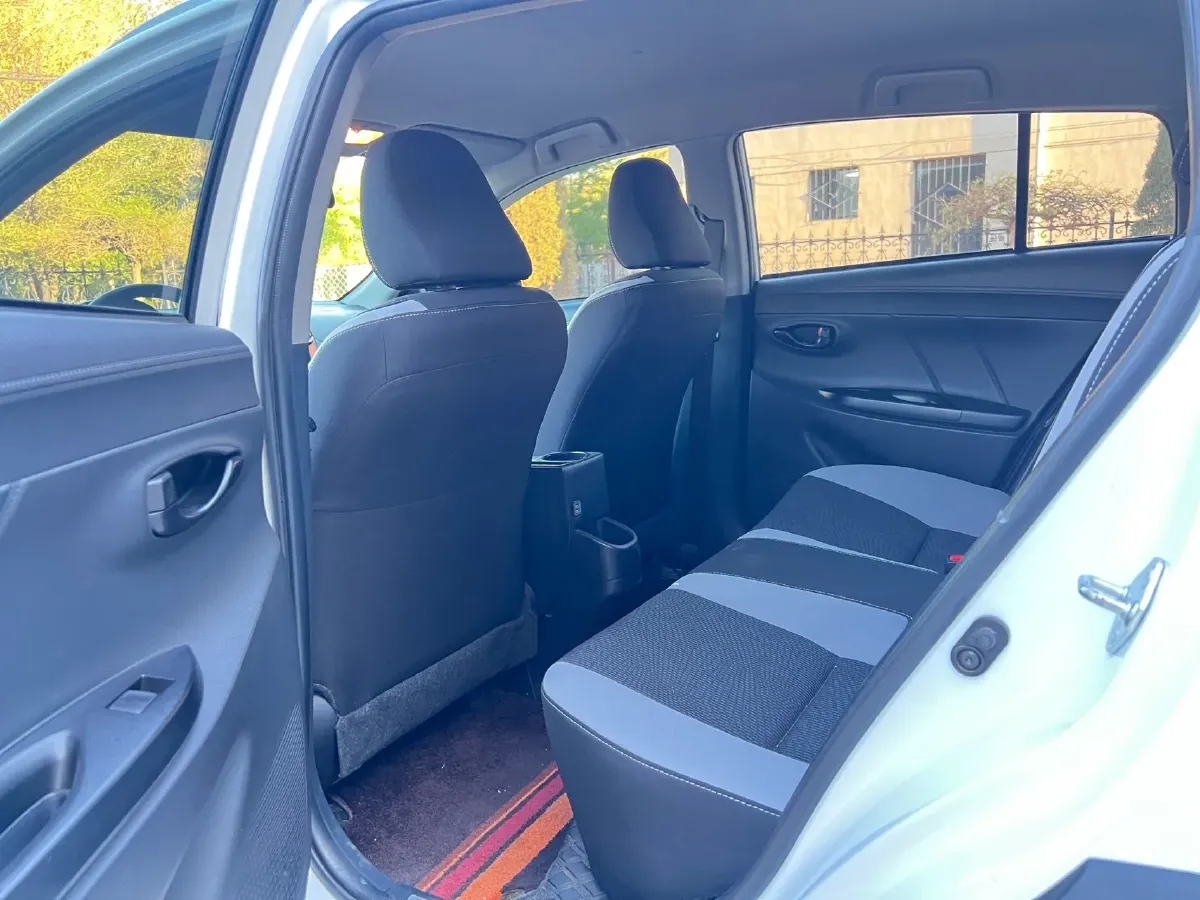 2022 Toyota Yaris L 1.5L 112HP L4 CVT,autocango,china used car exporter,china ev exporter,chinese used car exporter,chinese used ev exporter