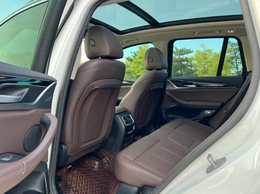 2022 BMW X3 2.0T 184HP L4 8AT,autocango,china used car exporter,china ev exporter,chinese used car exporter,chinese used ev exporter