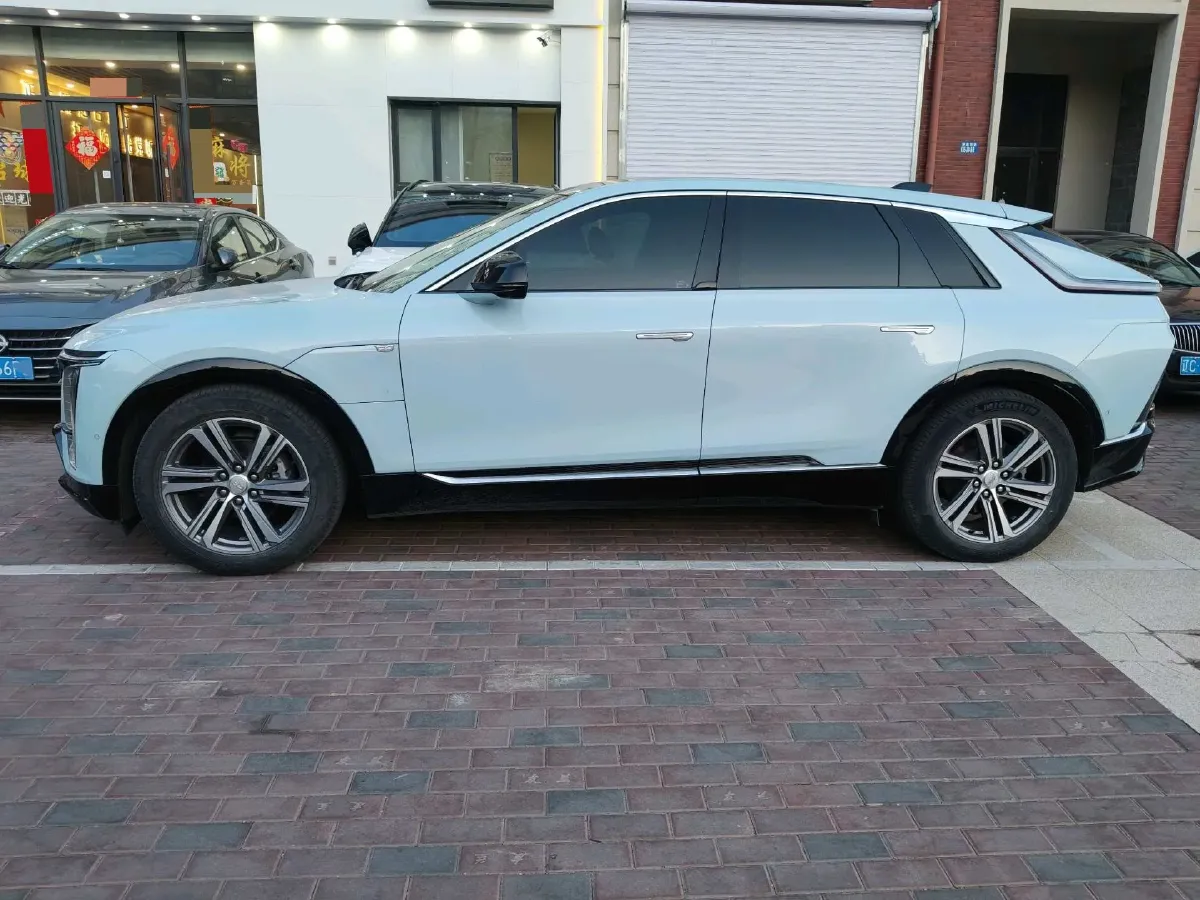 2022 Cadillac CT6 2.0T 237HP L4 10AT,autocango,china used car exporter,china ev exporter,chinese used car exporter,chinese used ev exporter