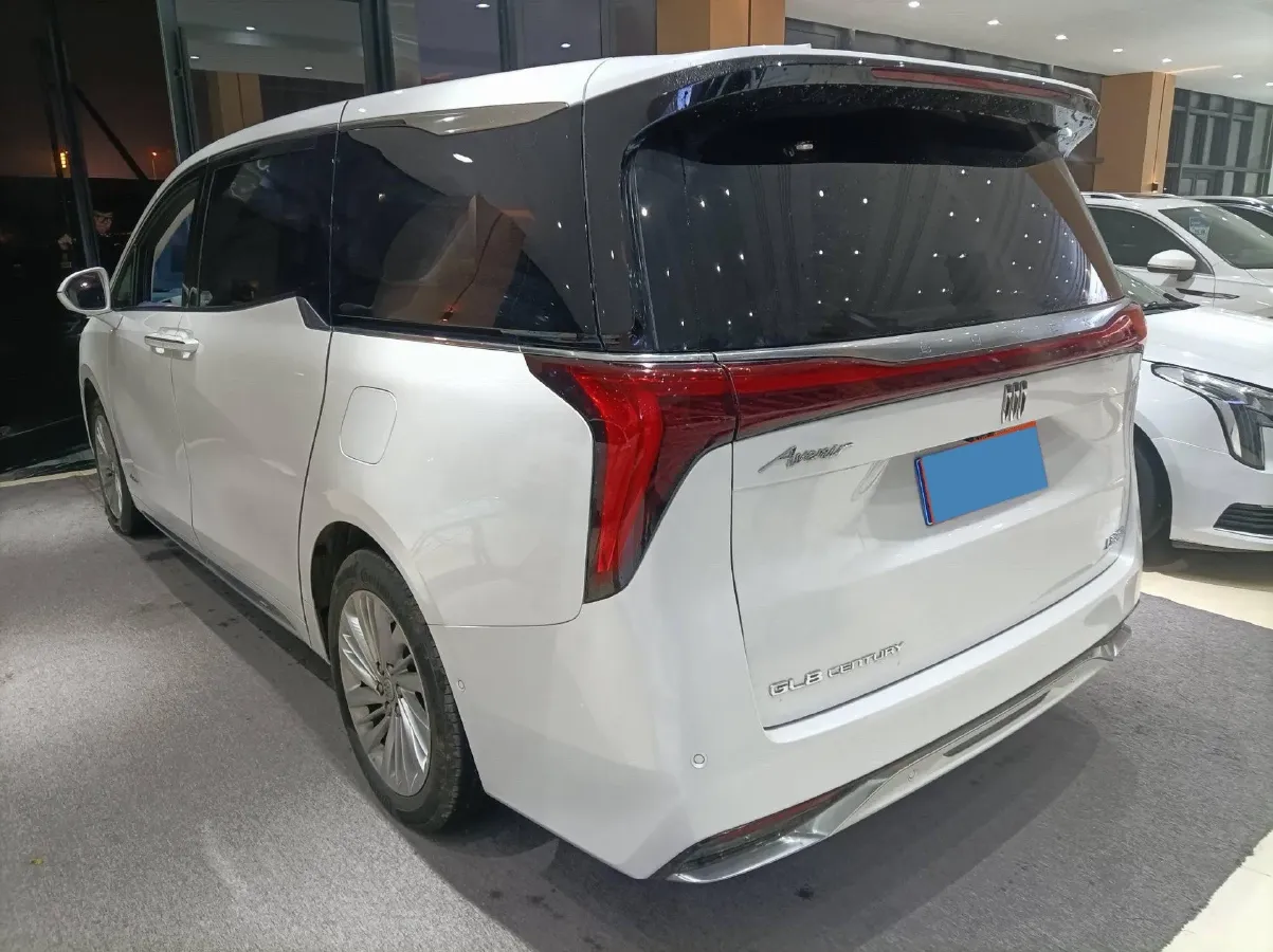 2023 Buick Century 2.0T 237HP L4 9AT,autocango,china used car exporter,china ev exporter,chinese used car exporter,chinese used ev exporter