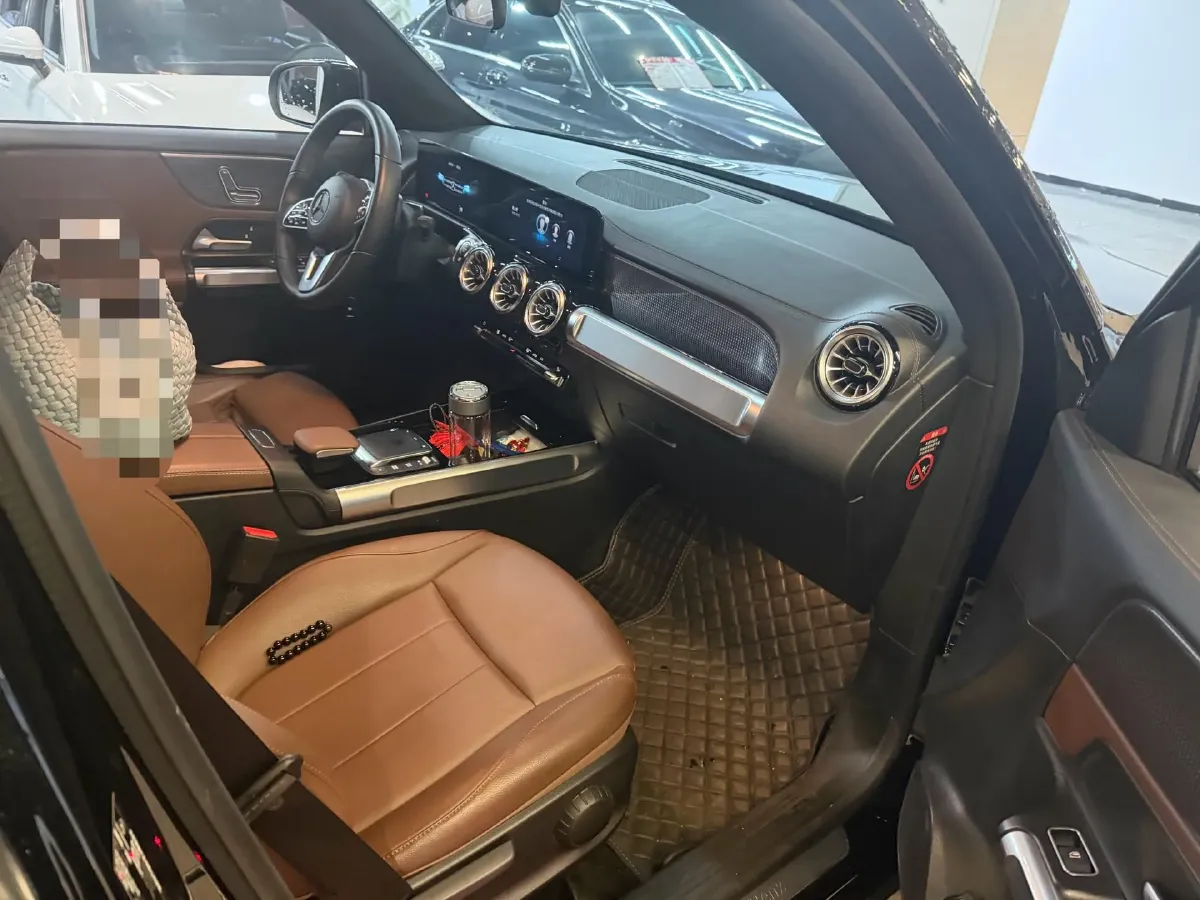 2023 Mercedes-Benz GLB Class 2.0T 190HP L4 8DCT,autocango,china used car exporter,china ev exporter,chinese used car exporter,chinese used ev exporter