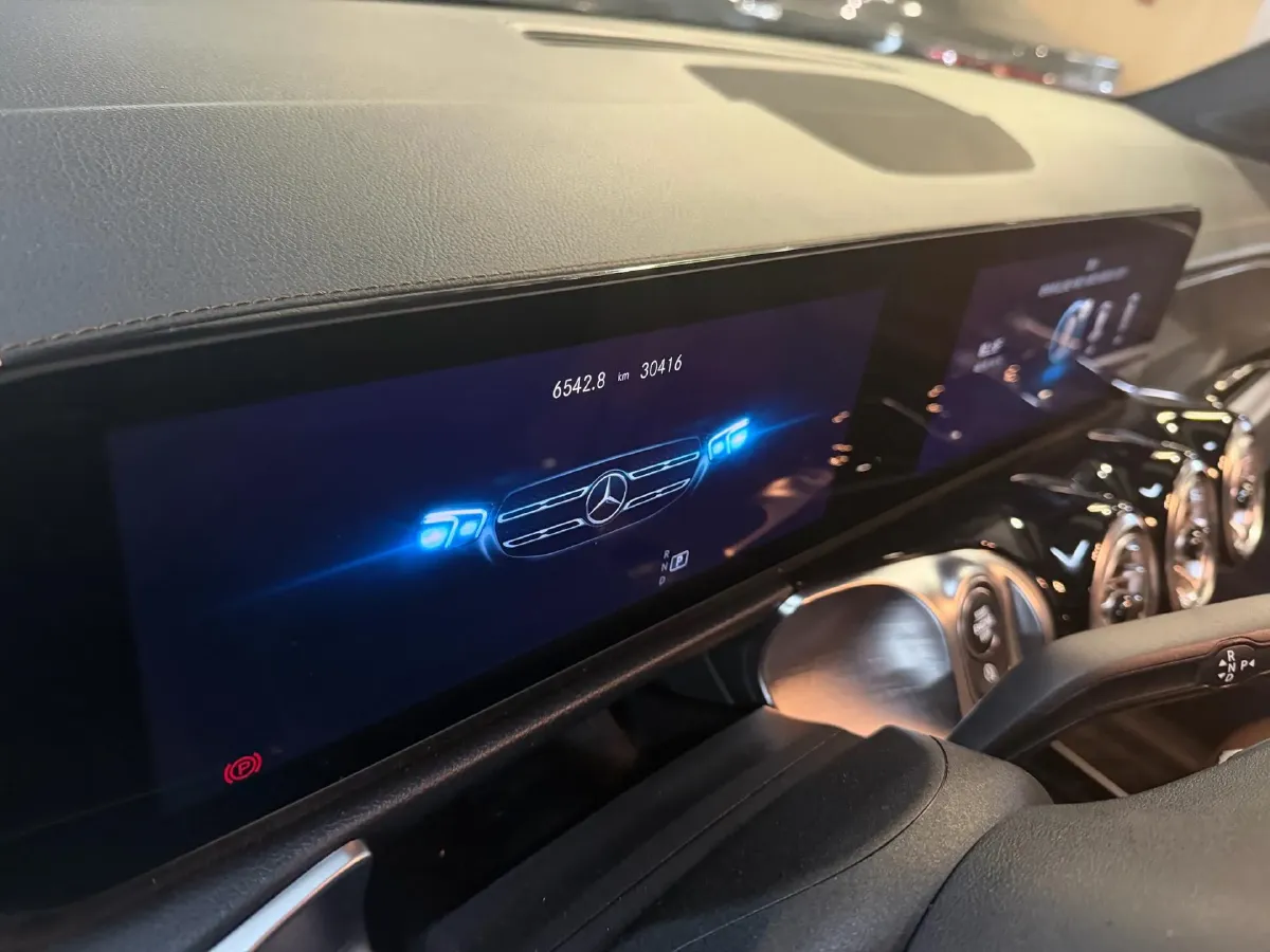 2023 Mercedes-Benz GLB Class 2.0T 190HP L4 8DCT,autocango,china used car exporter,china ev exporter,chinese used car exporter,chinese used ev exporter