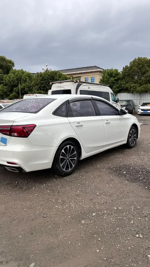 2019 Roewe i6 1.6L 125HP L4 CVT,autocango,china used car exporter,china ev exporter,chinese used car exporter,chinese used ev exporter