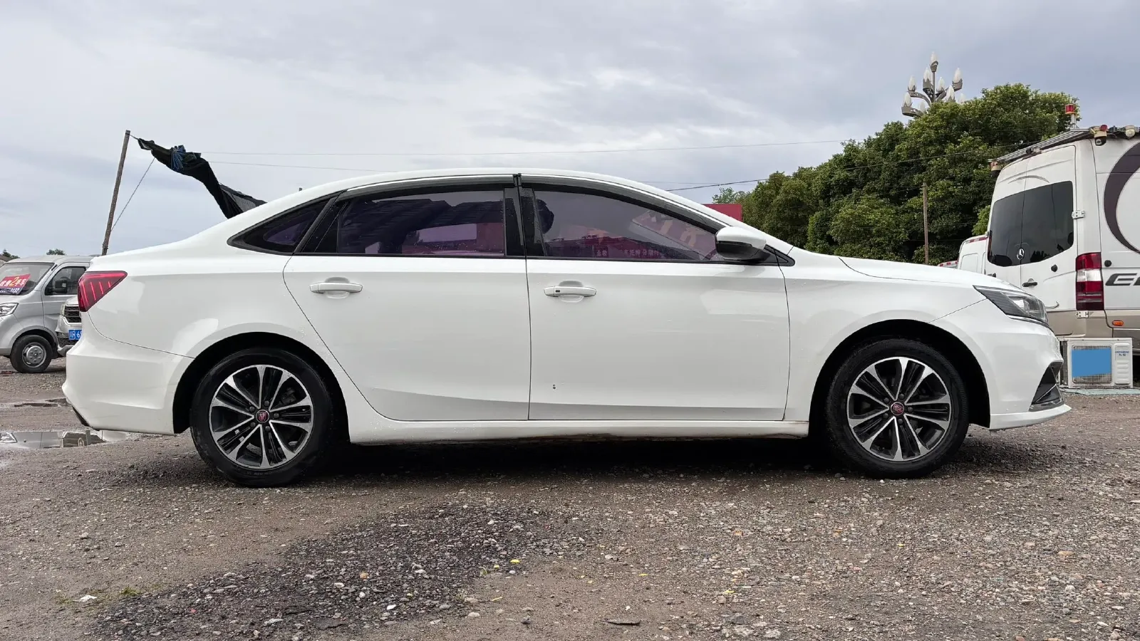 2019 Roewe i6 1.6L 125HP L4 CVT,autocango,china used car exporter,china ev exporter,chinese used car exporter,chinese used ev exporter