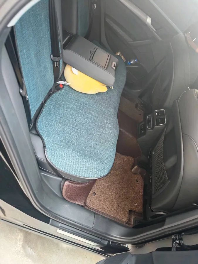 2022 Audi Q5L 2.0T 252HP L4 7DCT,autocango,china used car exporter,china ev exporter,chinese used car exporter,chinese used ev exporter