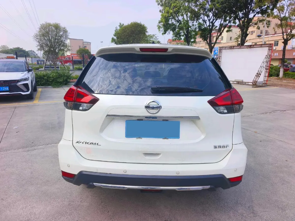 2020 Nissan X-Trail 2.0L 154HP L4 CVT,autocango,china used car exporter,china ev exporter,chinese used car exporter,chinese used ev exporter