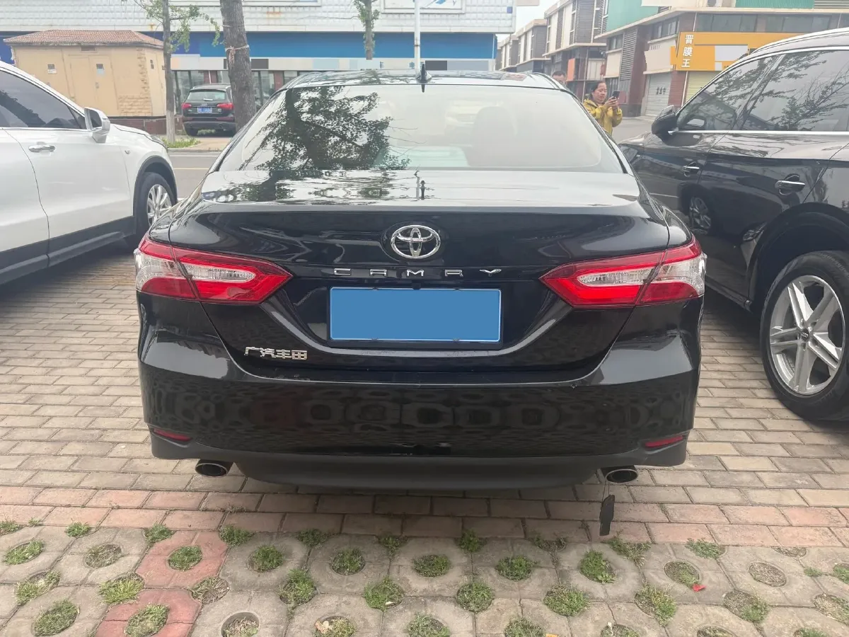 2023 Toyota Camry 2.0L 177HP L4 CVT,autocango,china used car exporter,china ev exporter,chinese used car exporter,chinese used ev exporter
