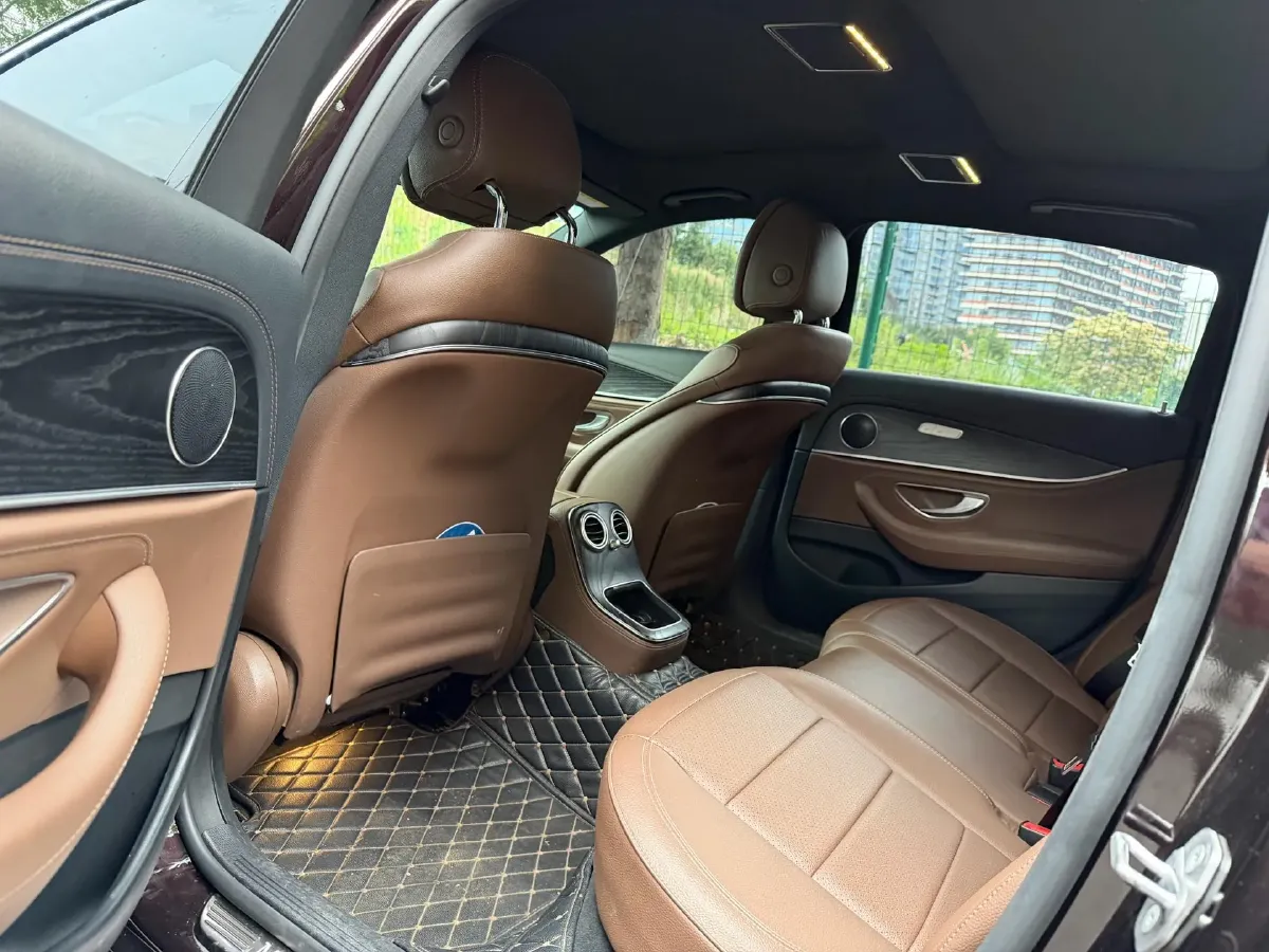 2021 Mercedes-Benz E Class 2.0T 258HP L4 9AT,autocango,china used car exporter,china ev exporter,chinese used car exporter,chinese used ev exporter