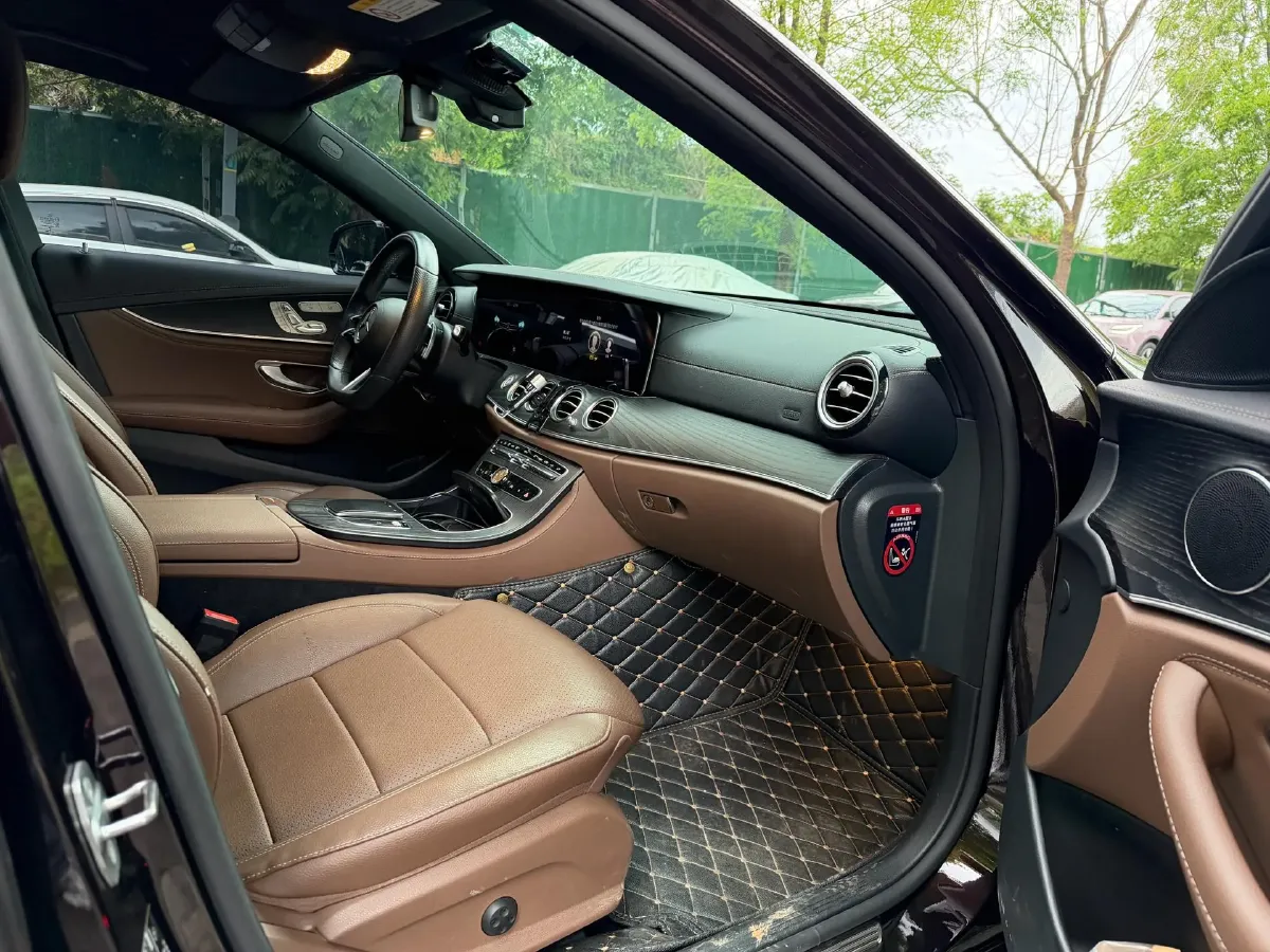 2021 Mercedes-Benz E Class 2.0T 258HP L4 9AT,autocango,china used car exporter,china ev exporter,chinese used car exporter,chinese used ev exporter