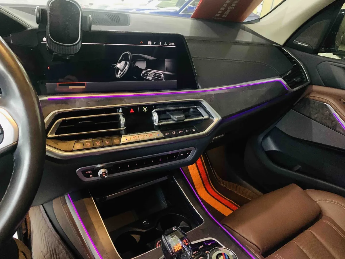 2020 BMW X5 3.0T 340HP L6 8AT,autocango,china used car exporter,china ev exporter,chinese used car exporter,chinese used ev exporter