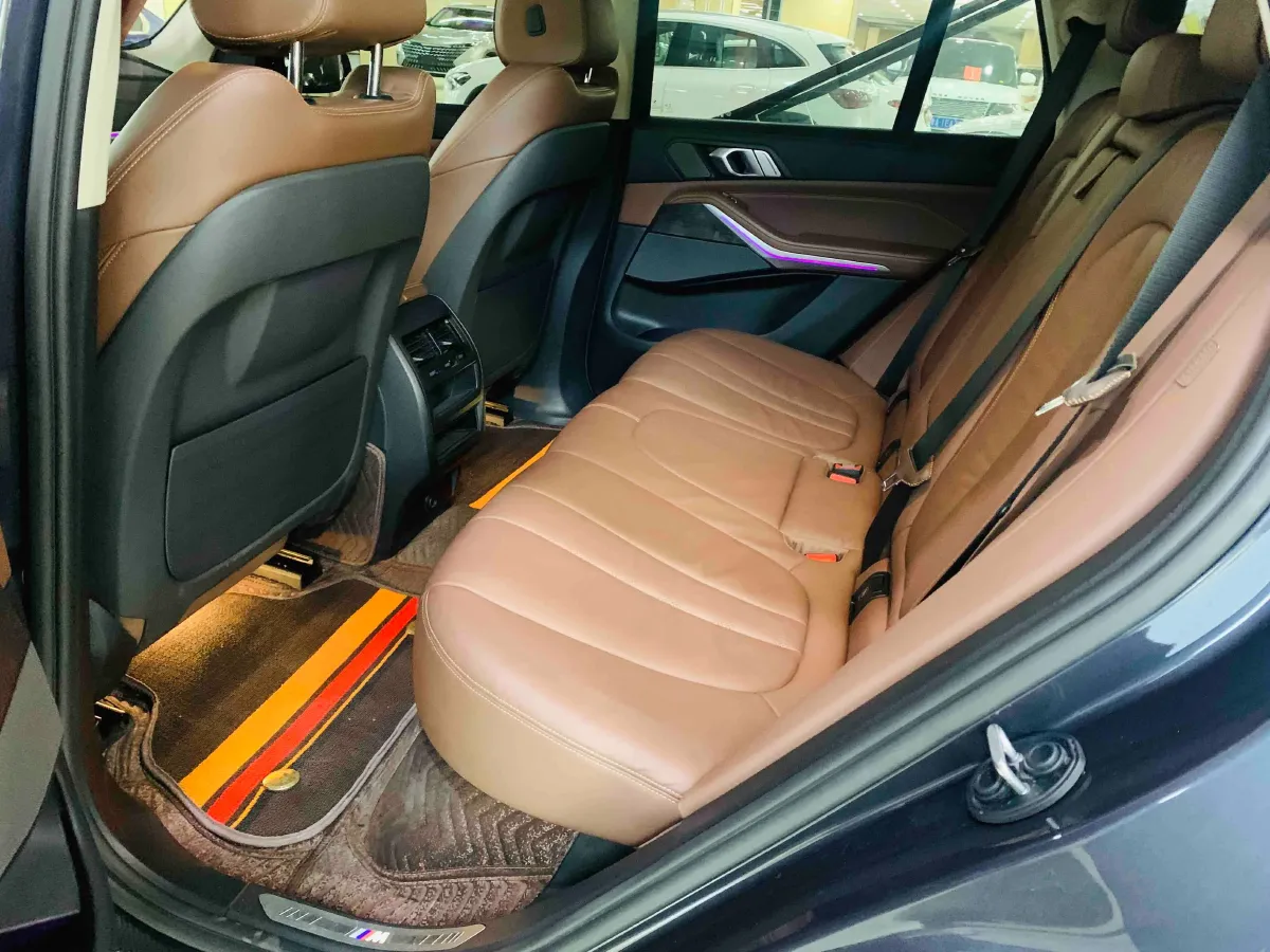 2020 BMW X5 3.0T 340HP L6 8AT,autocango,china used car exporter,china ev exporter,chinese used car exporter,chinese used ev exporter