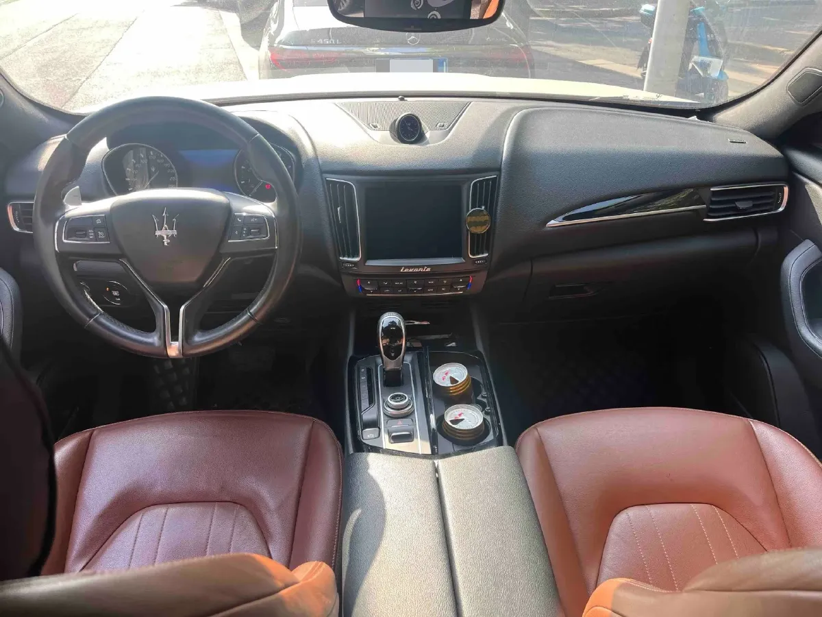 2018 Maserati Levante 3.0T 350HP V6 8AT,autocango,china used car exporter,china ev exporter,chinese used car exporter,chinese used ev exporter