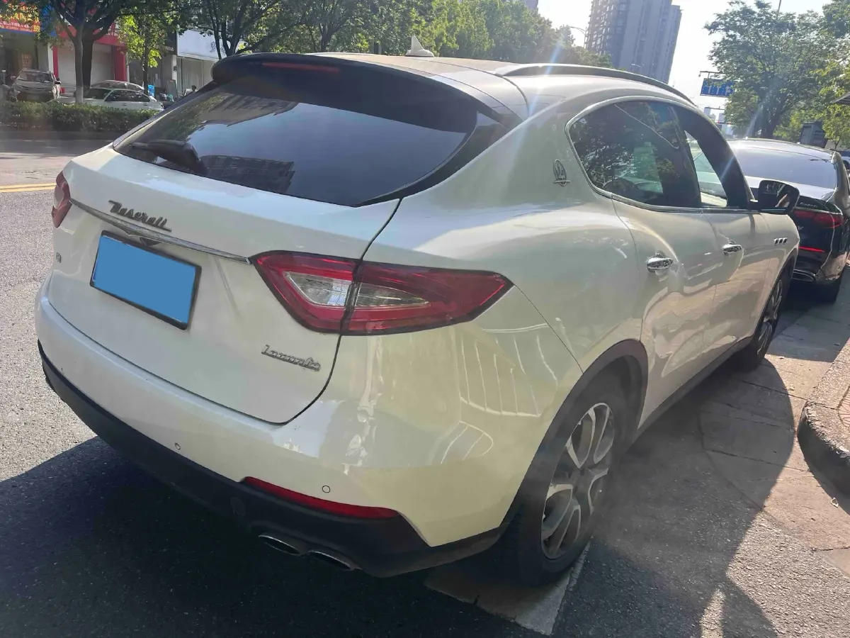 2018 Maserati Levante 3.0T 350HP V6 8AT,autocango,china used car exporter,china ev exporter,chinese used car exporter,chinese used ev exporter