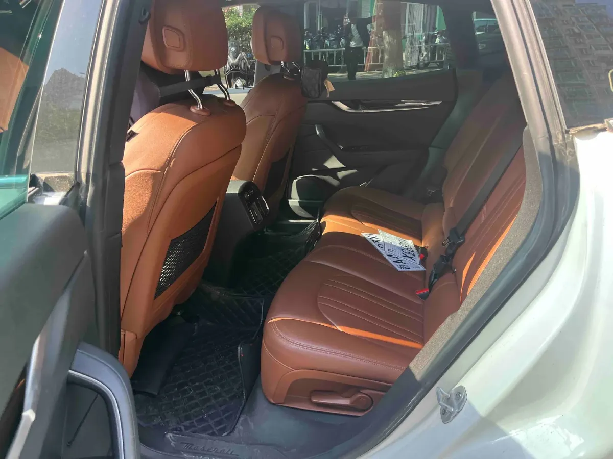 2018 Maserati Levante 3.0T 350HP V6 8AT,autocango,china used car exporter,china ev exporter,chinese used car exporter,chinese used ev exporter