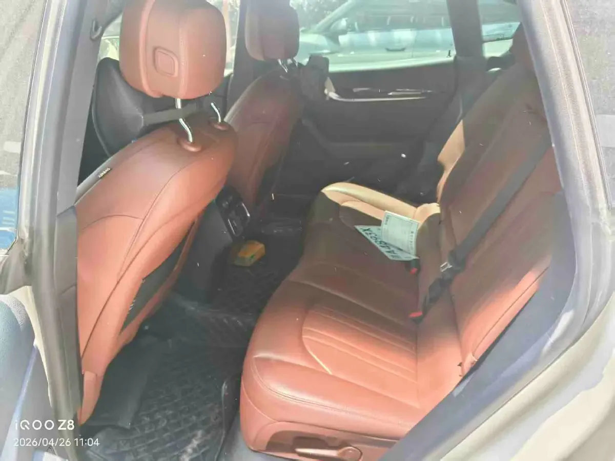 2018 Maserati Levante 3.0T 350HP V6 8AT,autocango,china used car exporter,china ev exporter,chinese used car exporter,chinese used ev exporter