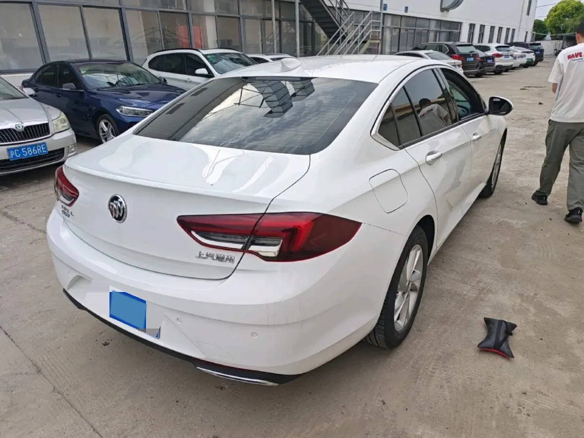 2021 Buick Regal 2.0T 237HP L4 9AT,autocango,china used car exporter,china ev exporter,chinese used car exporter,chinese used ev exporter