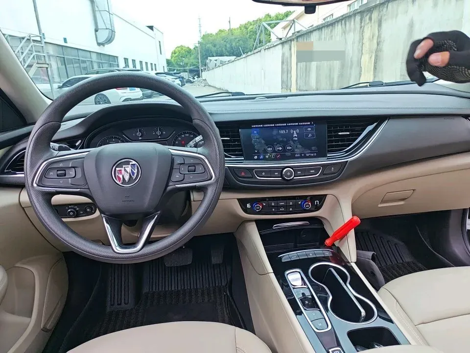 2021 Buick Regal 2.0T 237HP L4 9AT,autocango,china used car exporter,china ev exporter,chinese used car exporter,chinese used ev exporter