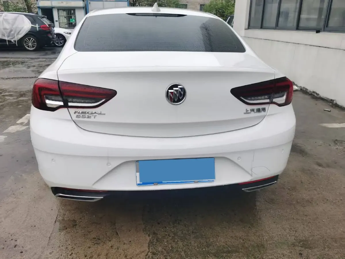 2021 Buick Regal 2.0T 237HP L4 9AT,autocango,china used car exporter,china ev exporter,chinese used car exporter,chinese used ev exporter