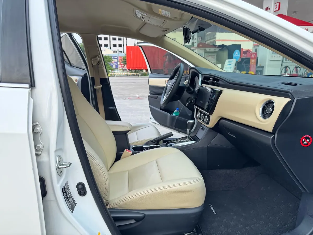 2017 Toyota Corolla 1.2T 116HP L4 CVT,autocango,china used car exporter,china ev exporter,chinese used car exporter,chinese used ev exporter