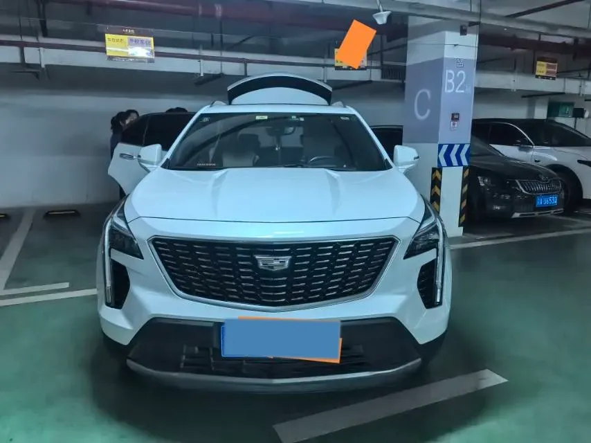 2020 Cadillac XT4 2.0T 241HP L4 9AT,autocango,china used car exporter,china ev exporter,chinese used car exporter,chinese used ev exporter