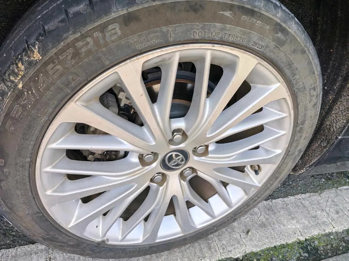 2019 Toyota Camry 2.5L 209HP L4 8AT,autocango,china used car exporter,china ev exporter,chinese used car exporter,chinese used ev exporter