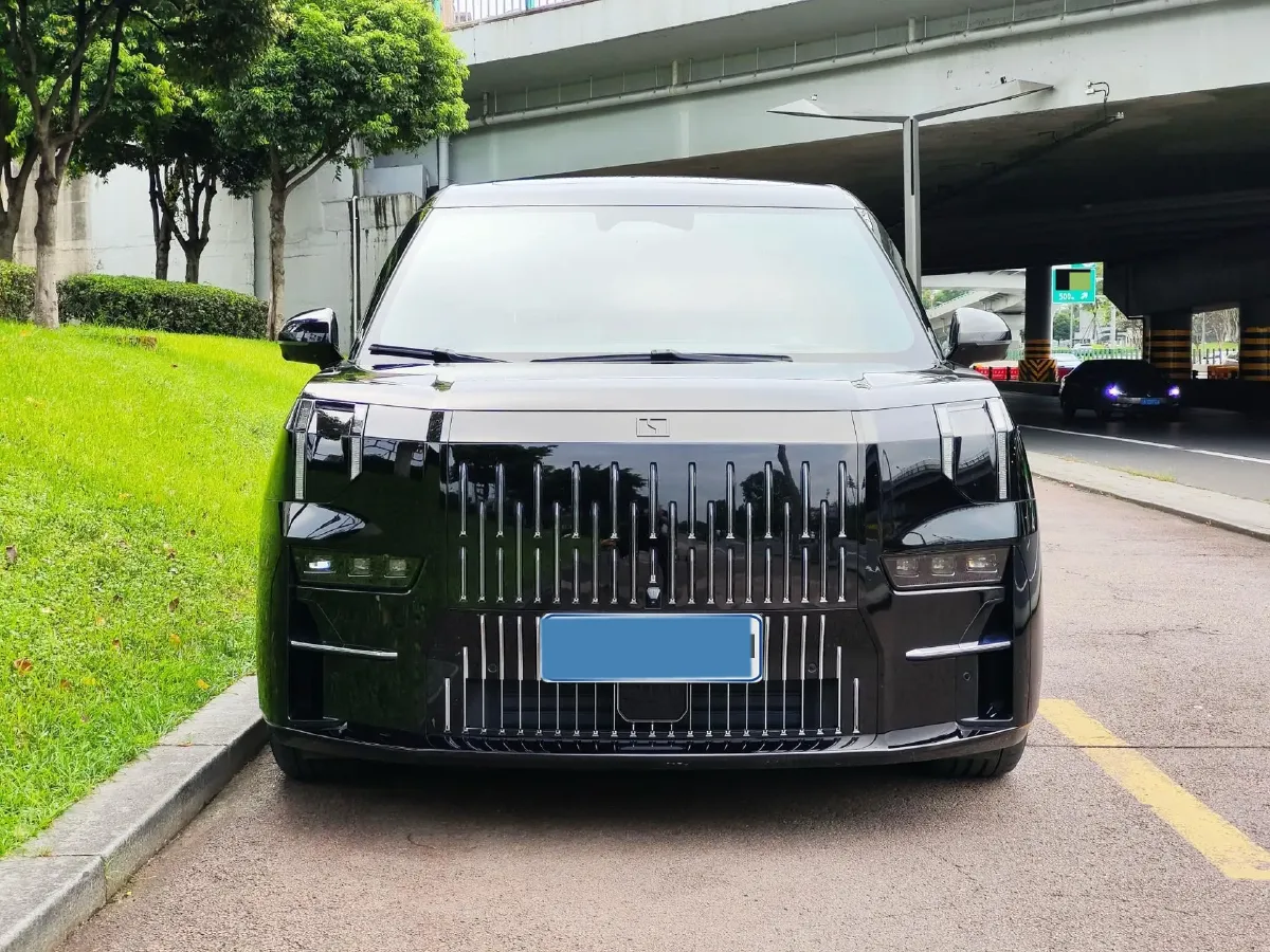 2022 Zeekr 009 BEV 116KWH,autocango,china used car exporter,china ev exporter,chinese used car exporter,chinese used ev exporter
