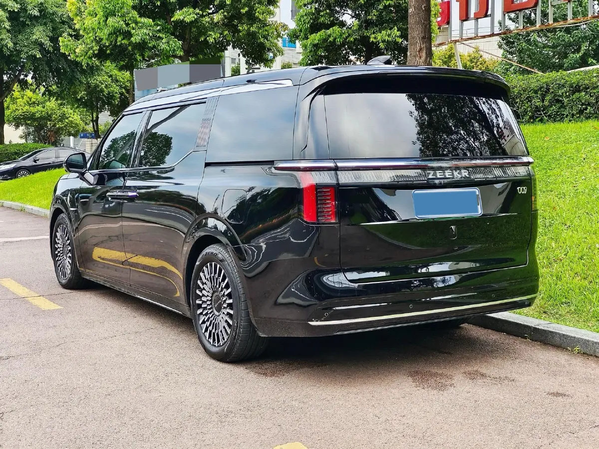 2022 Zeekr 009 BEV 116KWH,autocango,china used car exporter,china ev exporter,chinese used car exporter,chinese used ev exporter