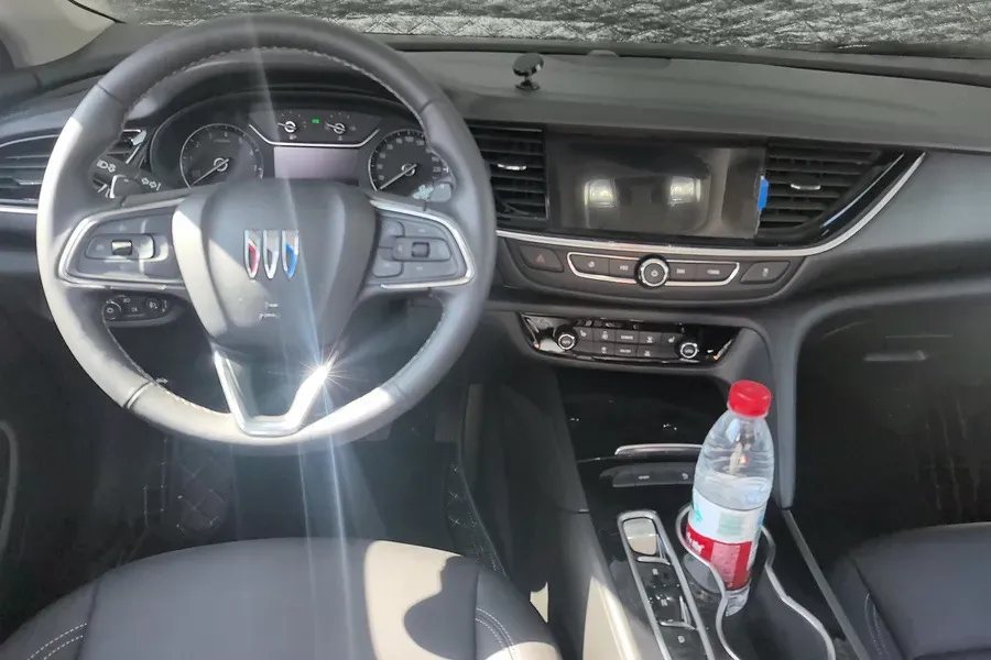 2024 Buick Regal 1.5T 169HP L4 9AT,autocango,china used car exporter,china ev exporter,chinese used car exporter,chinese used ev exporter