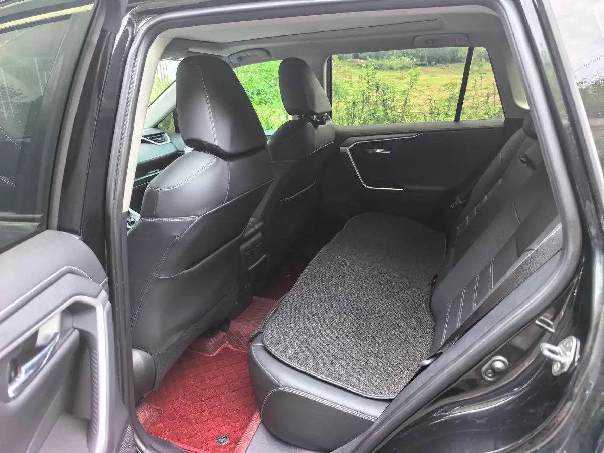 2023 Toyota RAV4 2.0L 171HP L4 CVT,autocango,china used car exporter,china ev exporter,chinese used car exporter,chinese used ev exporter