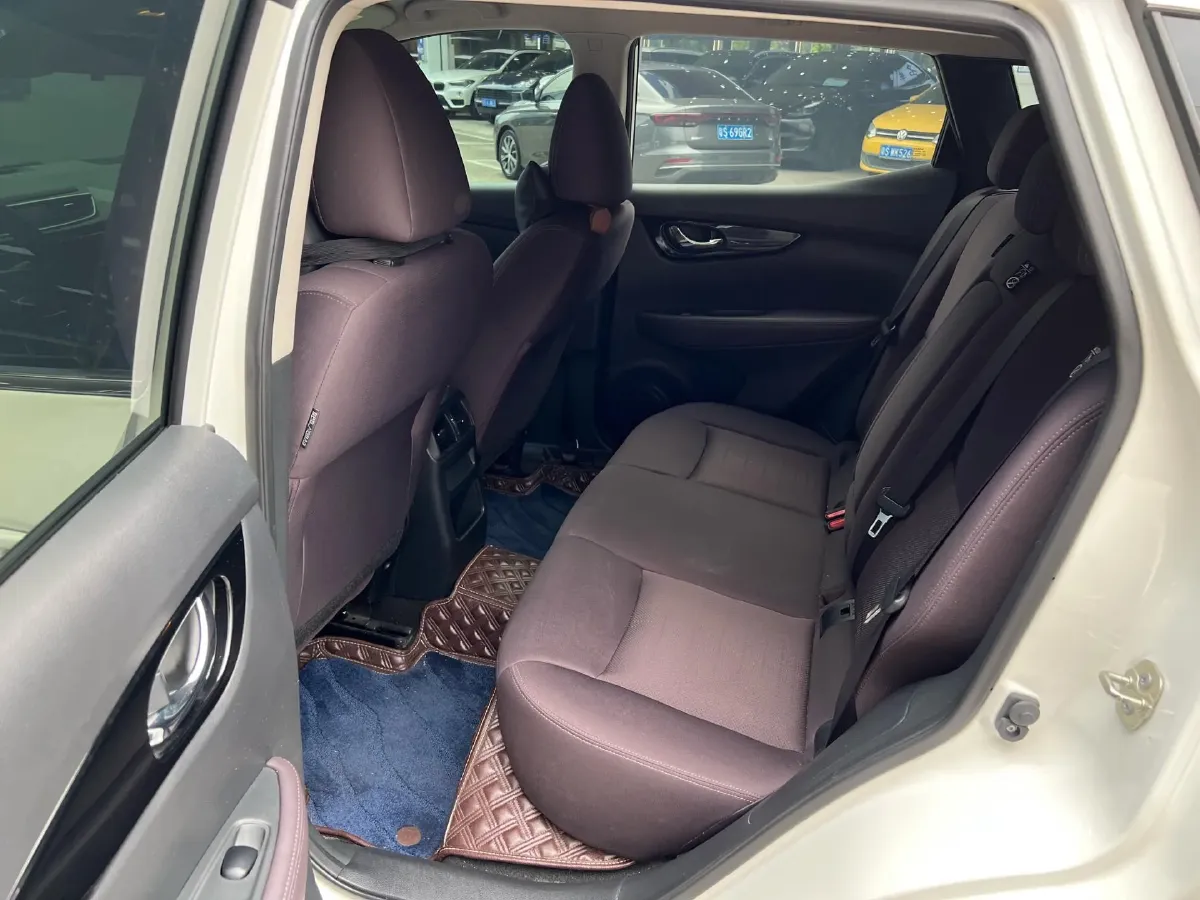 2021 Nissan Qashqai 2.0L 151HP L4 CVT,autocango,china used car exporter,china ev exporter,chinese used car exporter,chinese used ev exporter