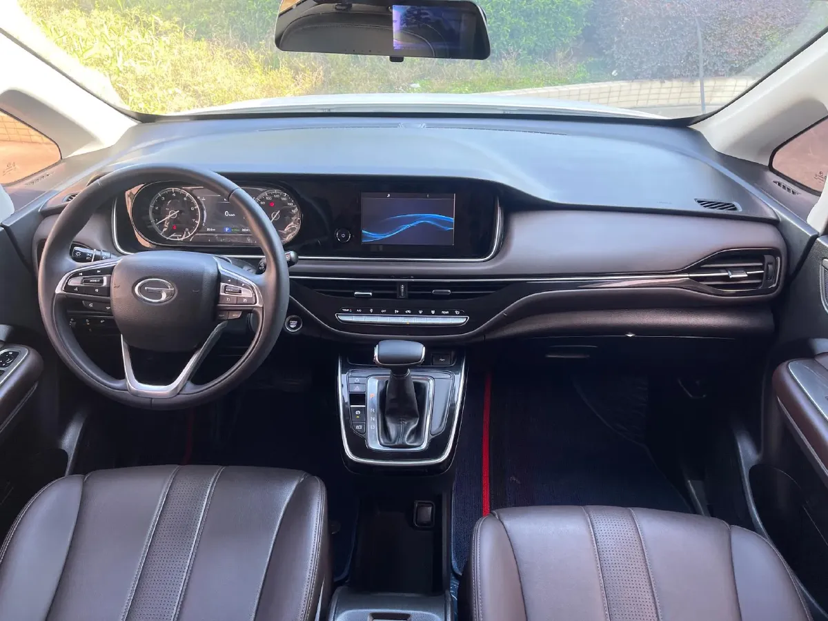 2021 GAC Trumpchi M6 1.5T 169HP L4 7DCT,autocango,china used car exporter,china ev exporter,chinese used car exporter,chinese used ev exporter